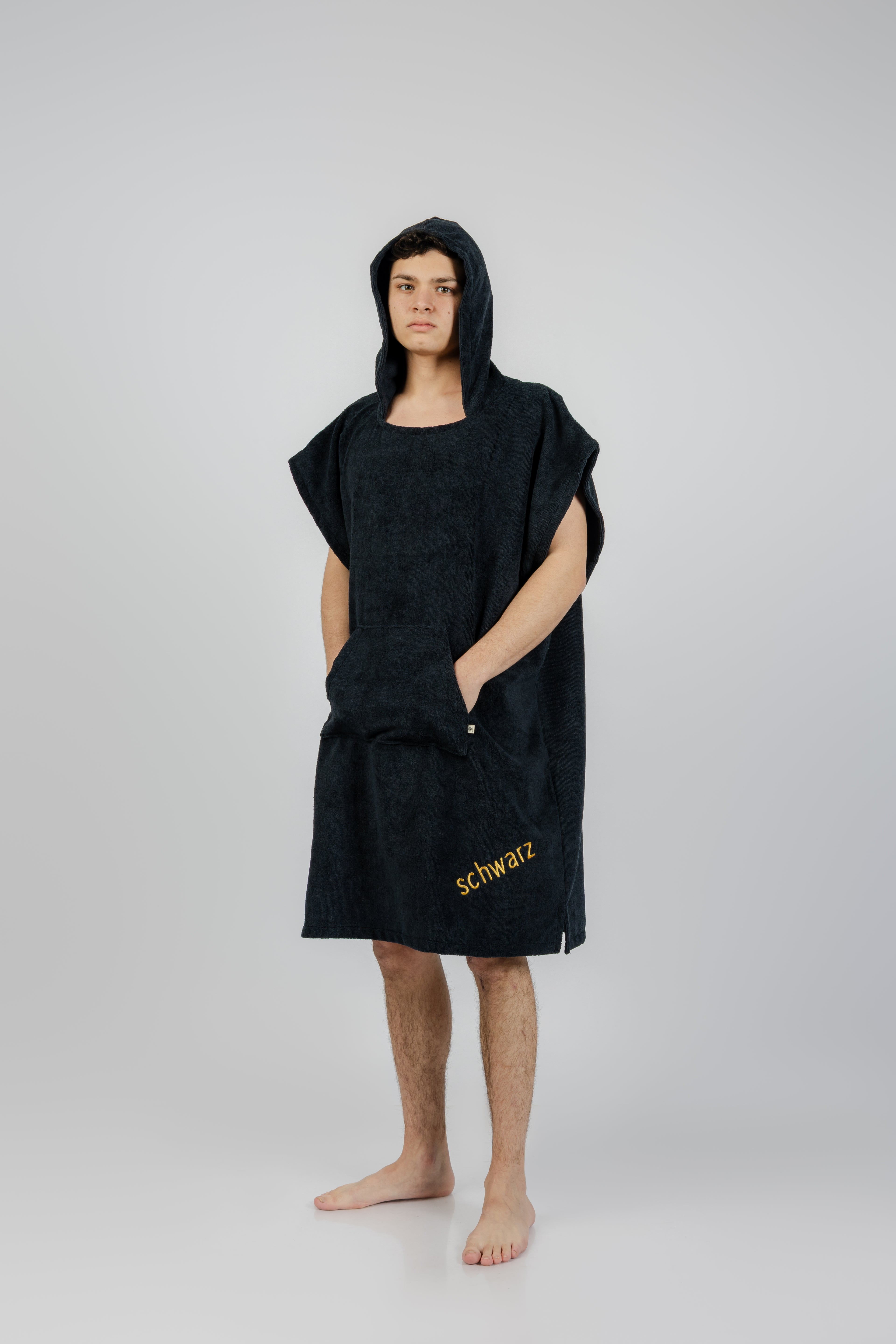 PONCHO NEGRO