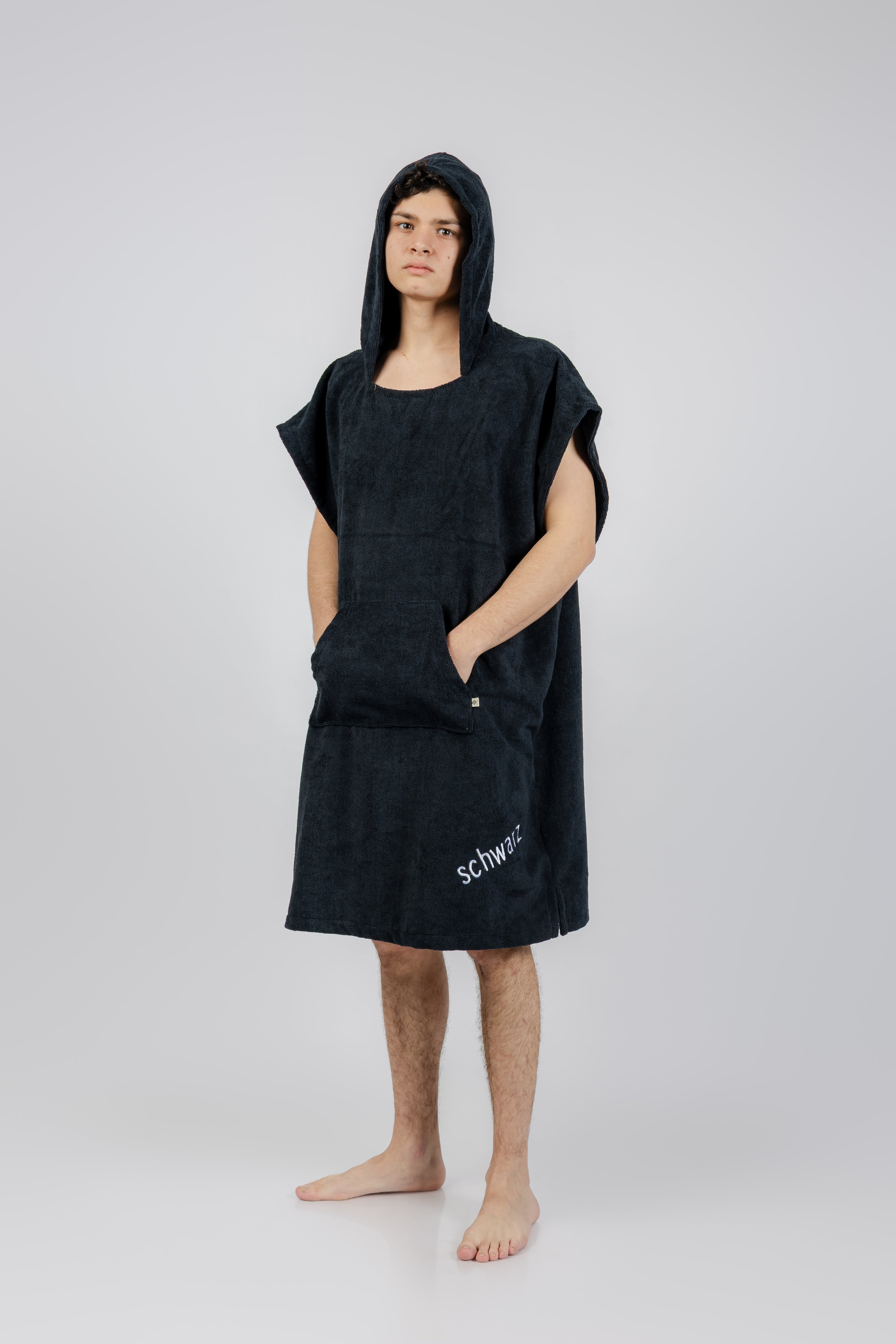 PONCHO NEGRO